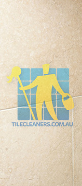 limestonw tile shower hala cream Melbourne/Whittlesea