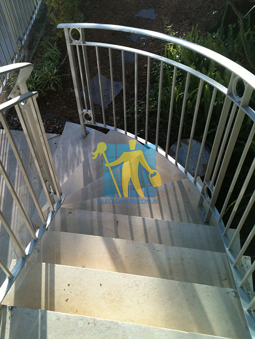 Rosslyn Park limestone tiles staircase outdoor garden small