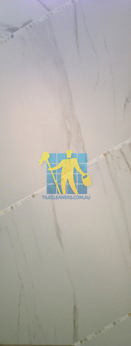 large porcelain tile reminiscent of calacutta marble tile durable rectified versatile Gold Coast/Hollywell