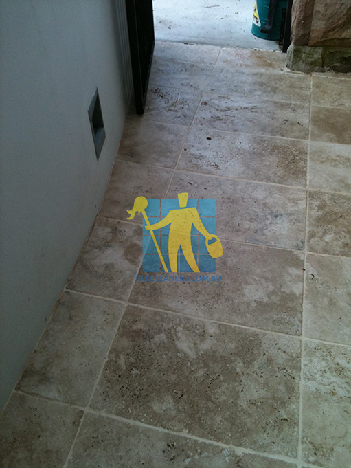 stone tile indoor dirty before cleaning white Como